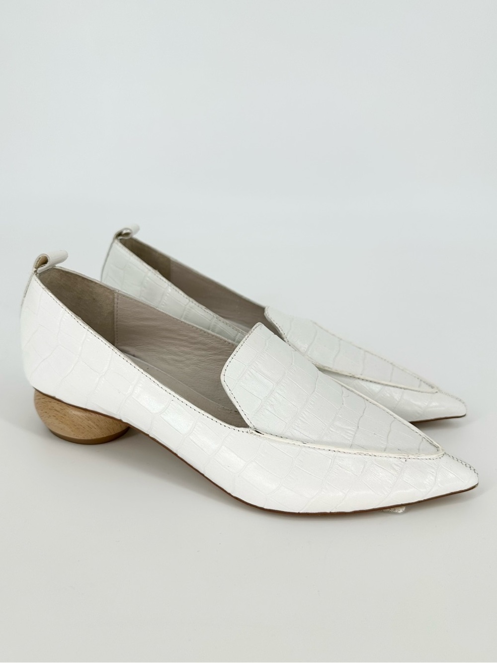 Jeffrey Campbell Viona Bone White Croc Embossed Leather Wood Heel Point Toe